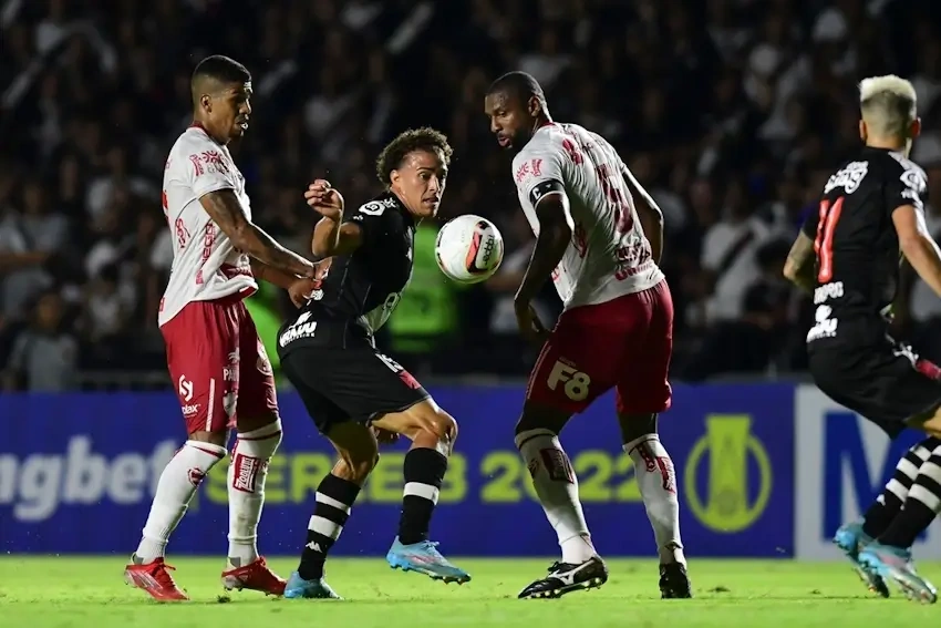 Chapecoense x Vila Nova-GO: Onde assistir, análise e dica de aposta