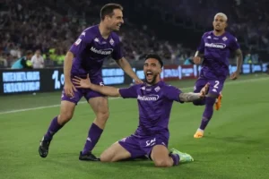 Olympiacos x Fiorentina Onde assistir, análise e dica de aposta